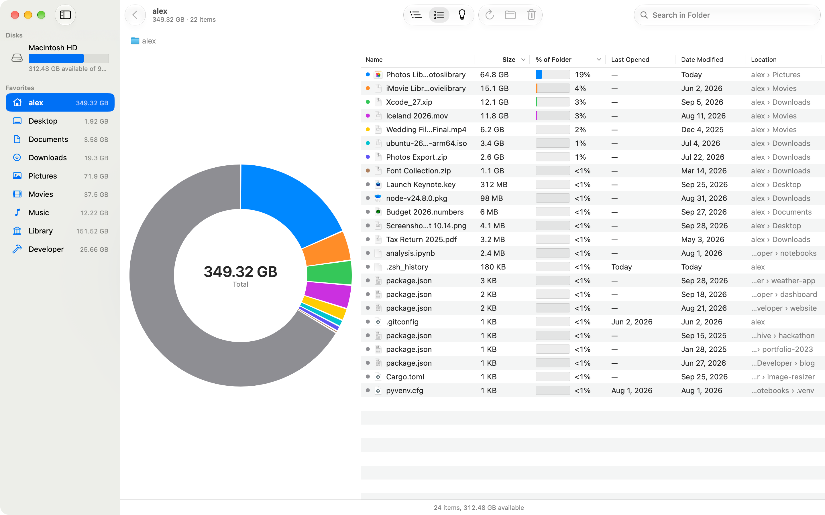 Diskbite Largest Files listing a Photos library, a movie library and an Xcode installer with their folders